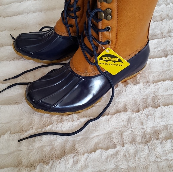 Arctic Plunge Duck Boots - Picture 6 of 7